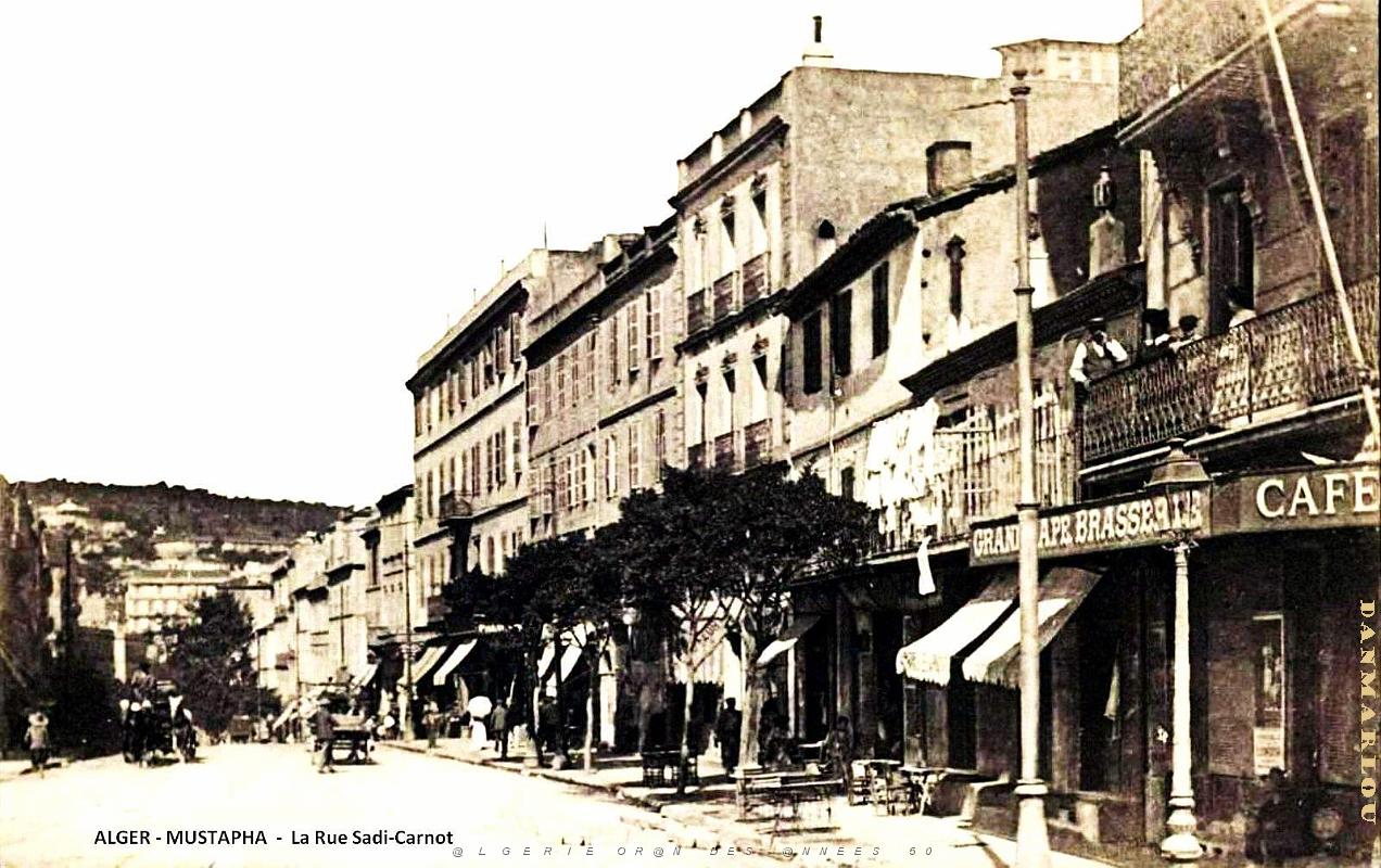 Alger - Mustapha - Rue Sadi-Carnot.jpg